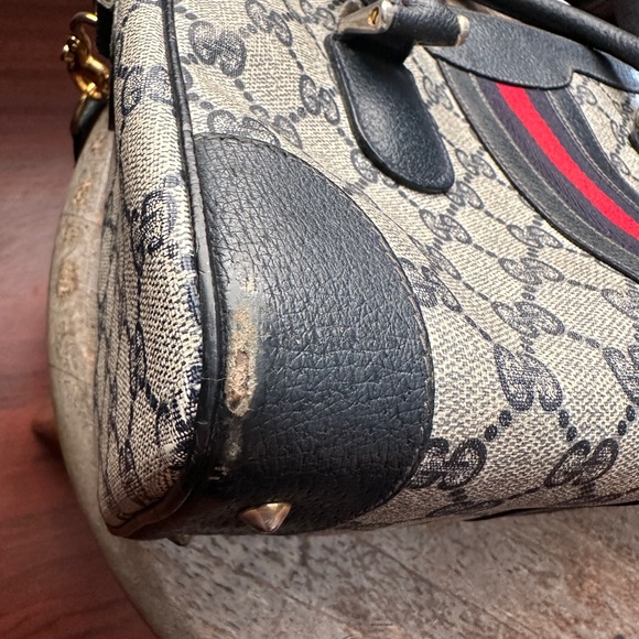 Vintage Navy gucci - Picture 9 of 16